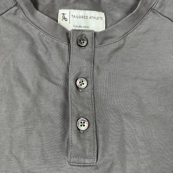 Tailored Athlete Shirt Mens Large Gray Everyday Henley Short Sleeve Stretch - Picture 2 of 8